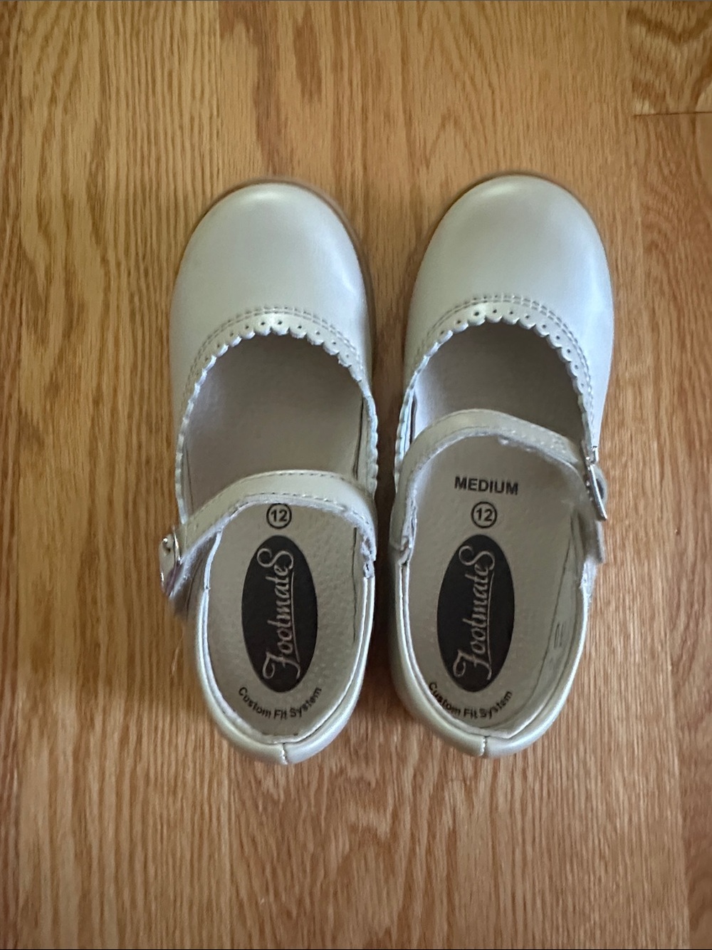 FootMates Girls Ivory Mary Jane Dress Shoes